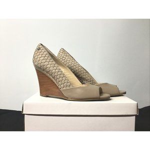 WOMENS CALVIN KLEIN SHOES SIZE 8.5 M  LIGHT TAUP E3660 QAMMIE NAPPA / FISH